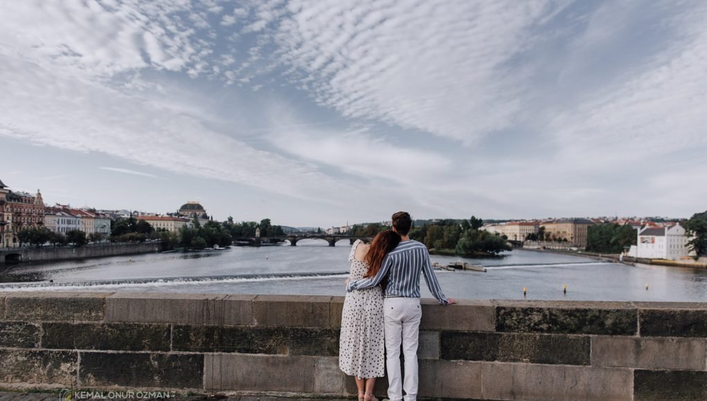 Prague Polish Couple Photoshoot Prag'da çift fotoğraf çekimi