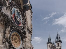 Prag’da Düğün İçin En İyi Ay Hangisi? Prag'da düğün fotoğraf çekimi (3)