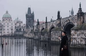 Charles Köprüsü: Prag’ın Tarihe Açılan Kapısı Charles Köprüsü: Prag’ın Tarihe Açılan Kapısı