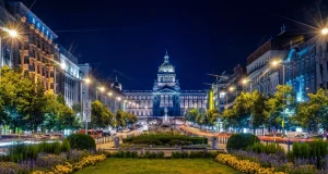 Wenceslas Meydanı Hakkında 10 İlginç Bilgi: Prag’ın Kalbinde Bir Tarih ve Kültür Merkezi Wenceslas Meydanı Hakkında 10 İlginç Bilgi: Prag’ın Kalbinde Bir Tarih ve Kültür Merkezi